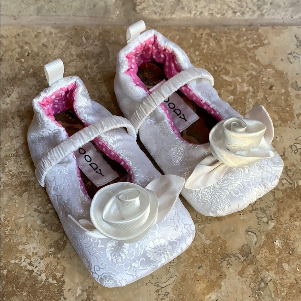 Baby Shoes White Floral